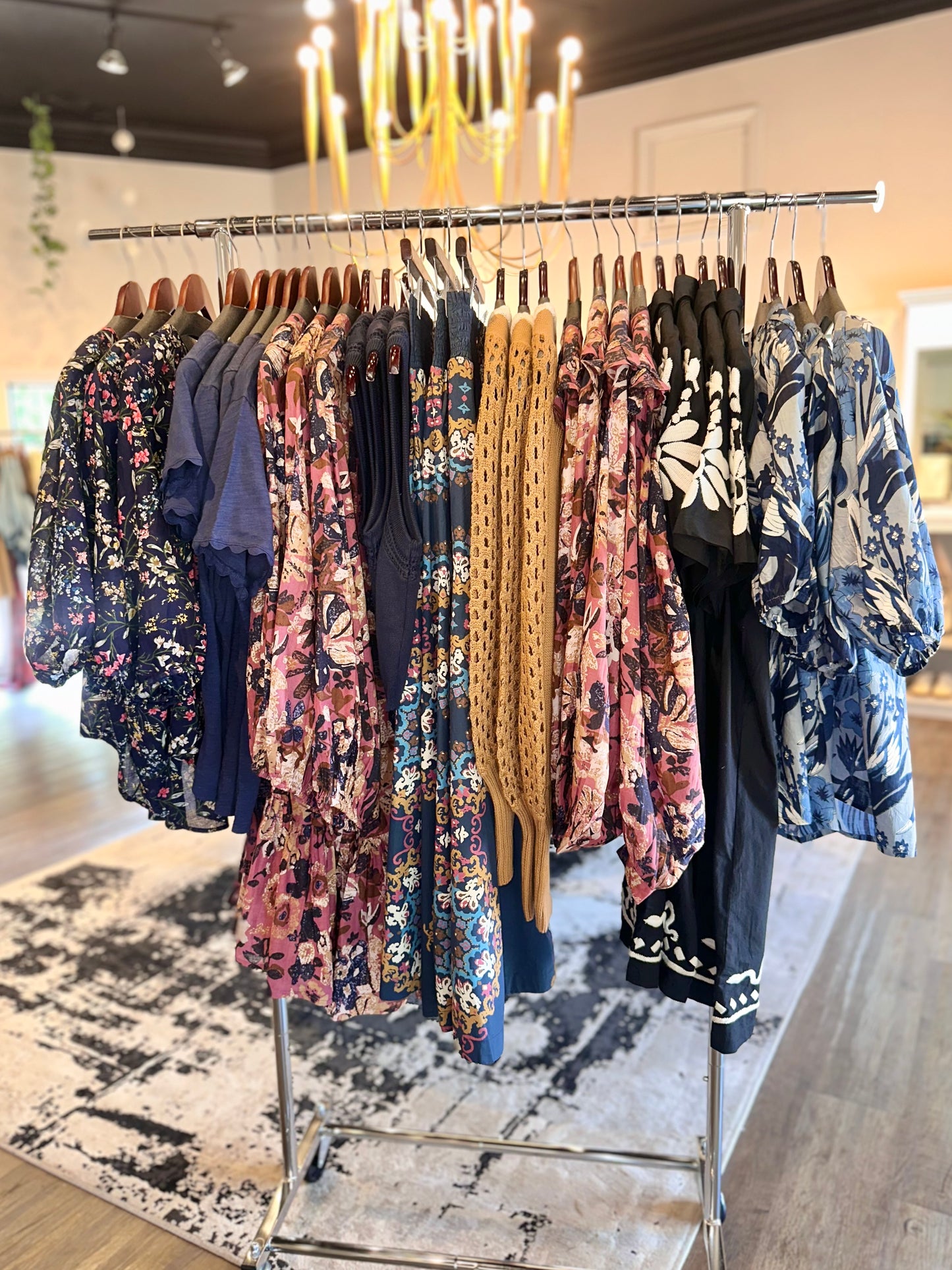 Anna Floral Printed Top in navy by Dylan