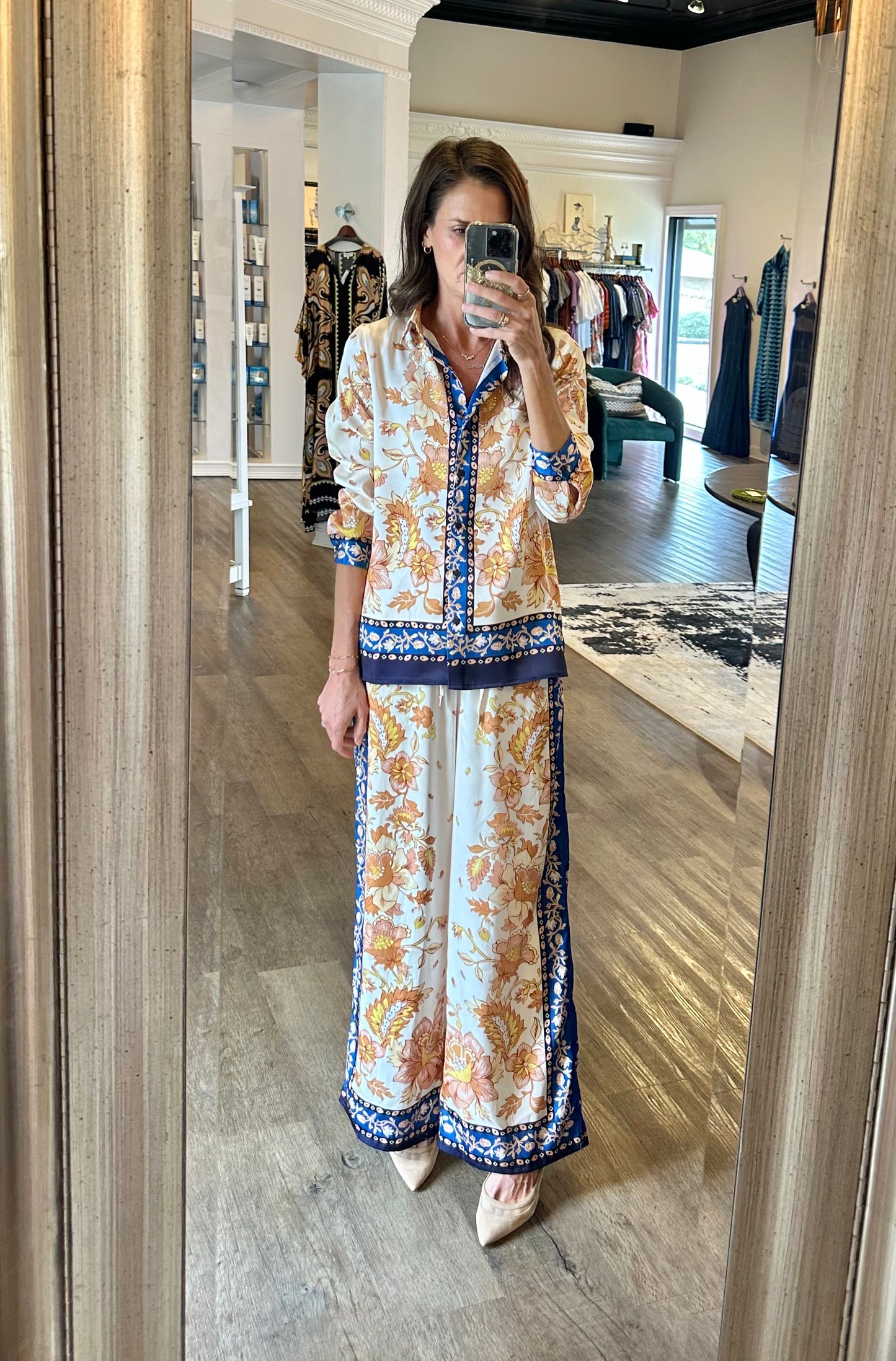 Silky Drawstring Print Pant in ivory by Skies are Blue