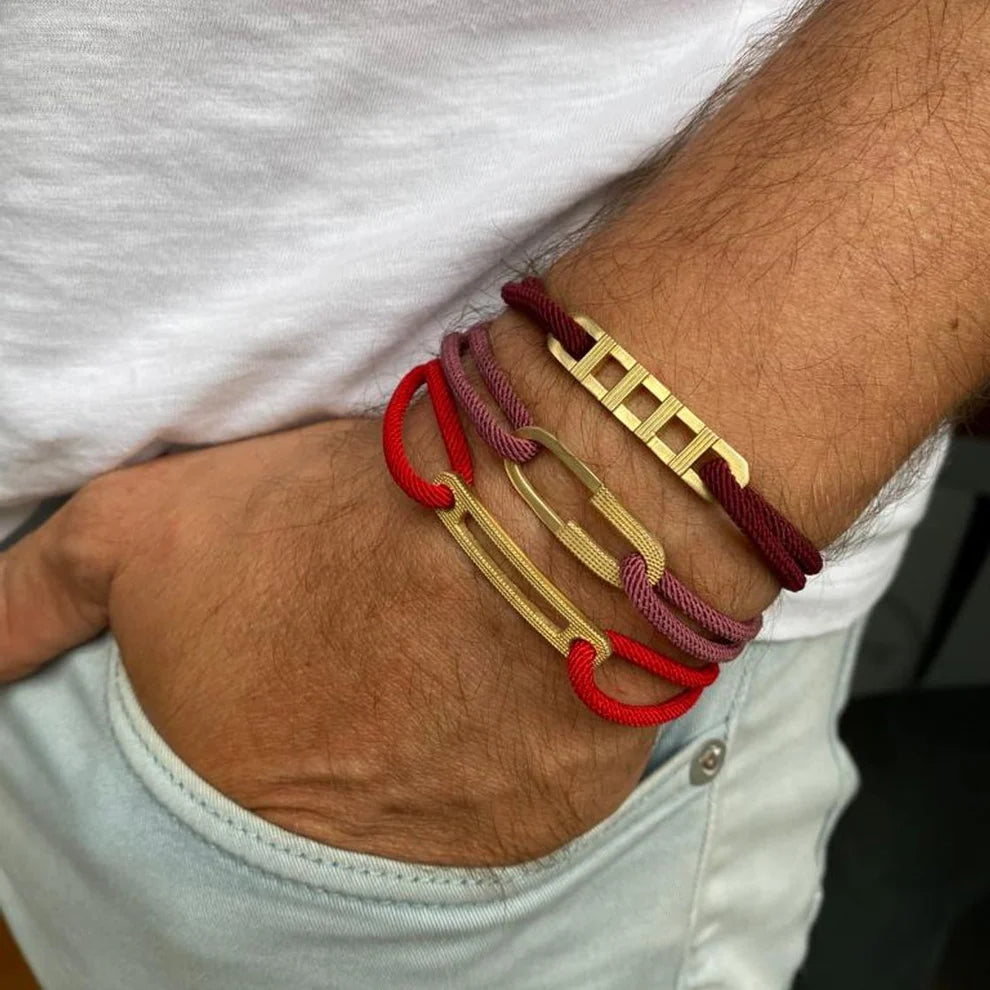 Limbo Bracelet in red by JUJU