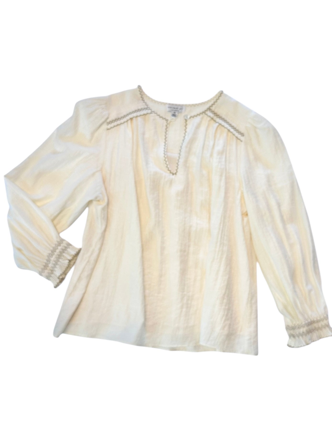 Round Neck Keyhole 3/4 Sleeve with Contrast Embroidery in natural by Current Air