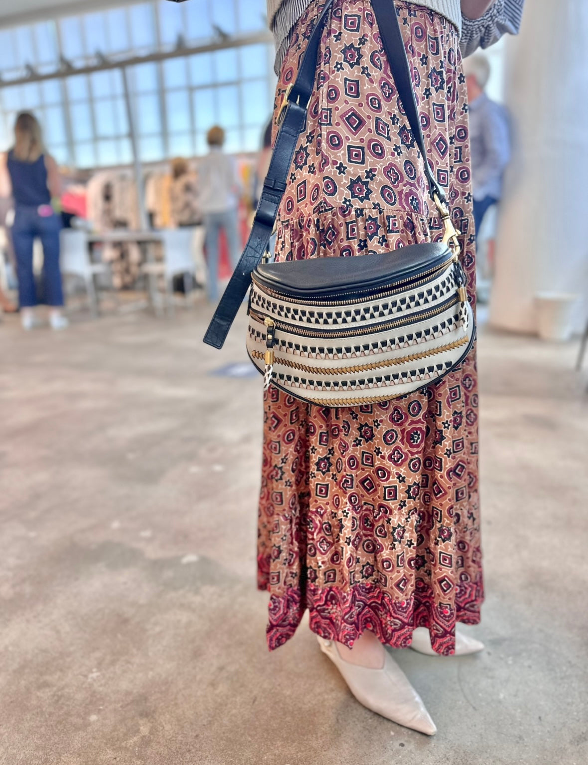 Inez Woven Zigzag Beltbag in yellow/black/chalk by Kempton