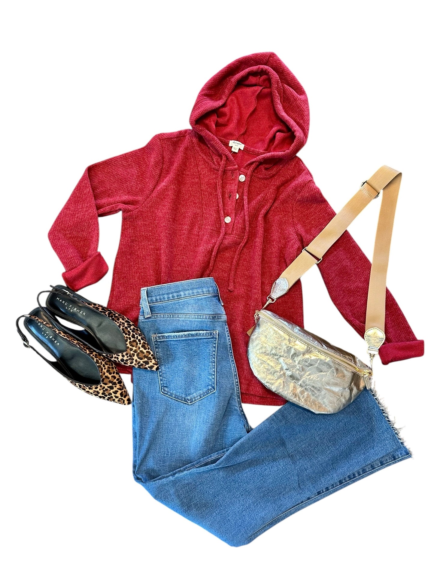 Cozy Moment Pullover in red by Dylan