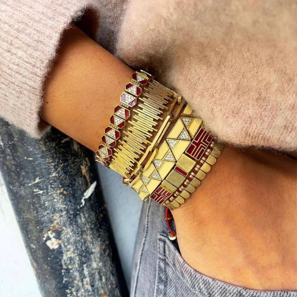 Fish Scale Bracelet in red/brass by JUJU