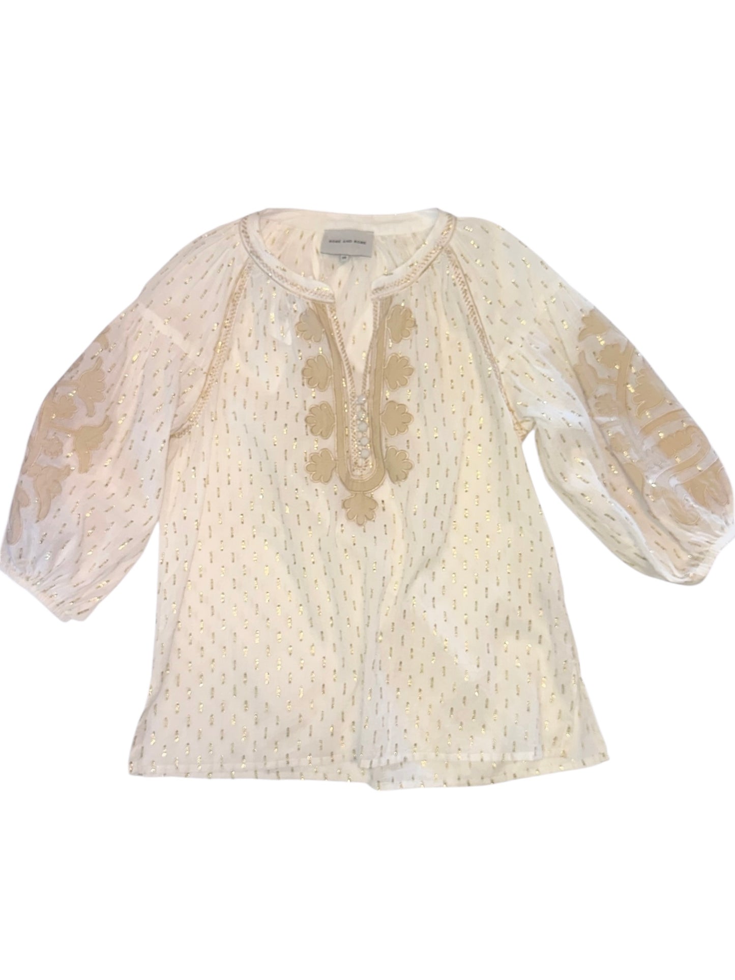Oval Applique Top in white/gold by Rose & Rose