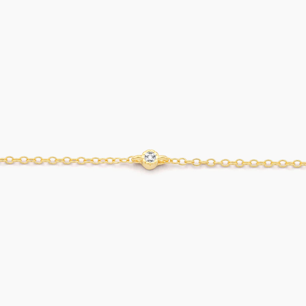 Simply Chic Chain Bracelet in gold by Ella Stein