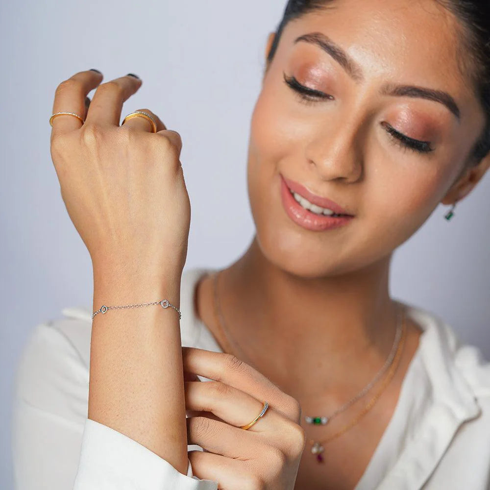 Circle Station Chain Bracelet in gold by Ella Stein