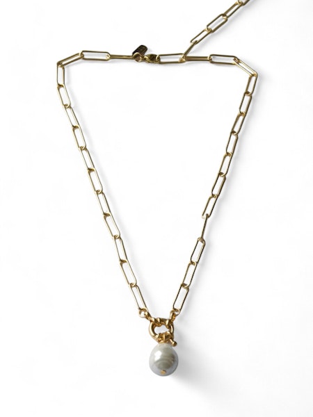 Shell Out Necklace in gold by Farrah B