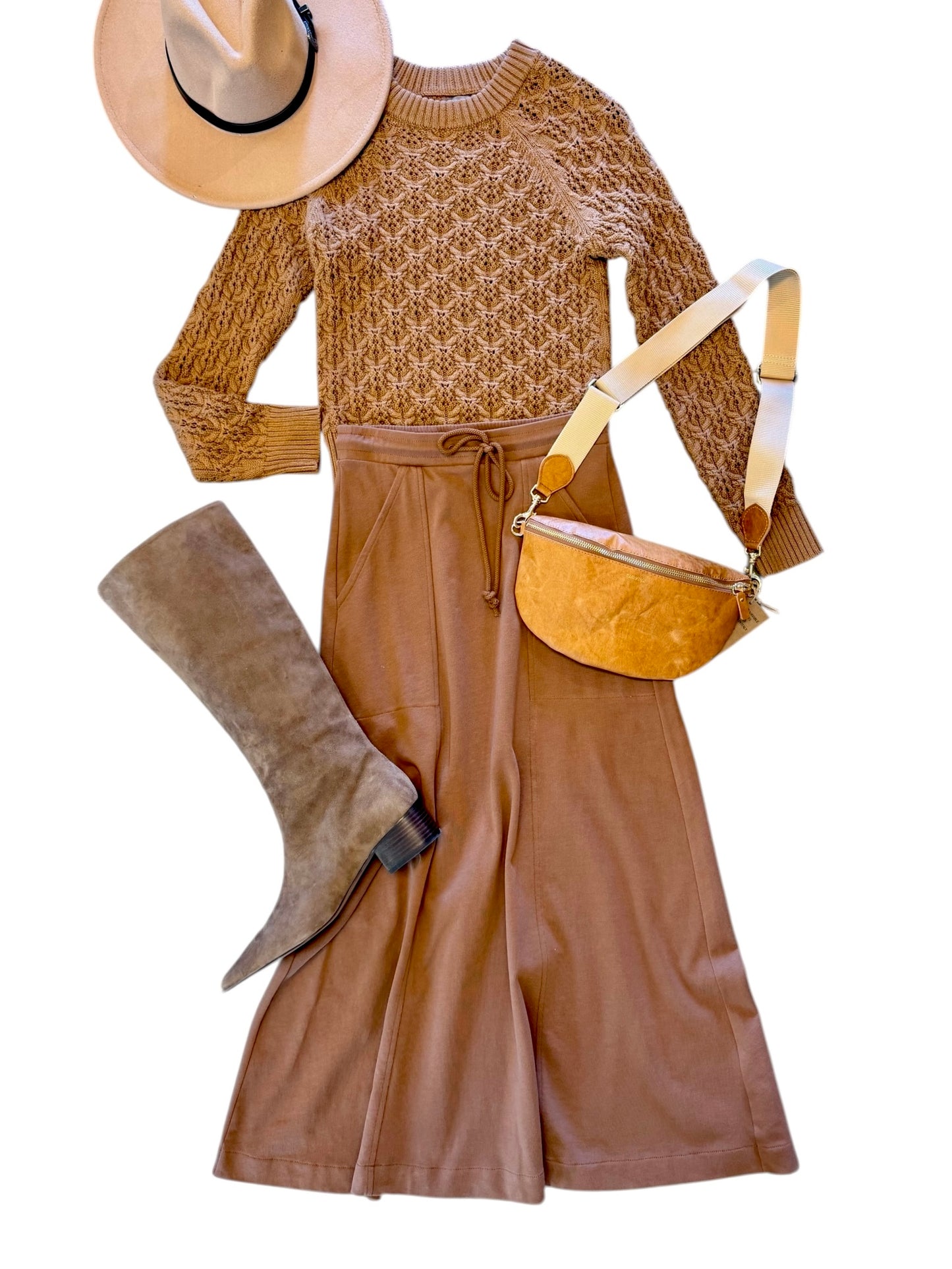 Easy Sleeve Raglan Sweater in cork by Lilla P