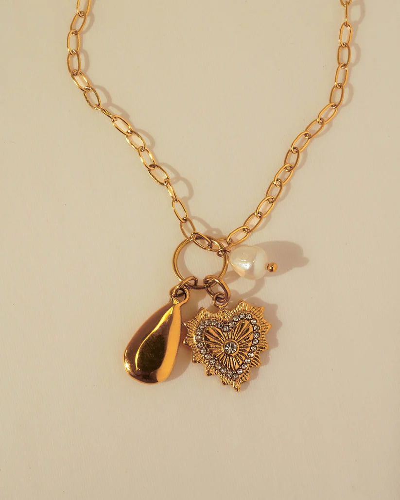 Bien Pearl Necklace in gold by Kozakh