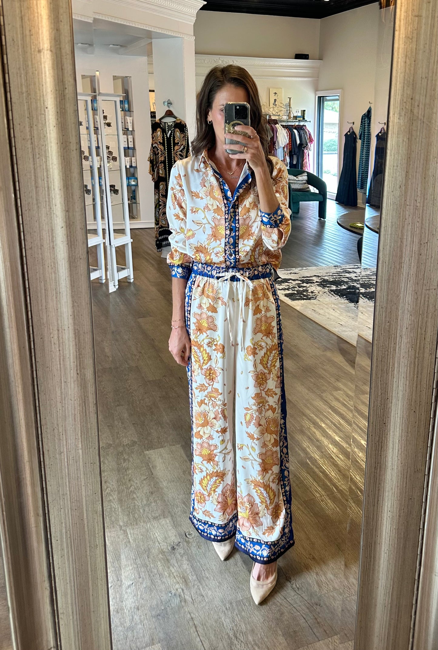 Silky Drawstring Print Pant in ivory by Skies are Blue