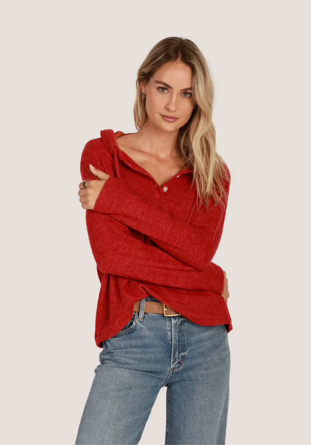 Cozy Moment Pullover in red by Dylan