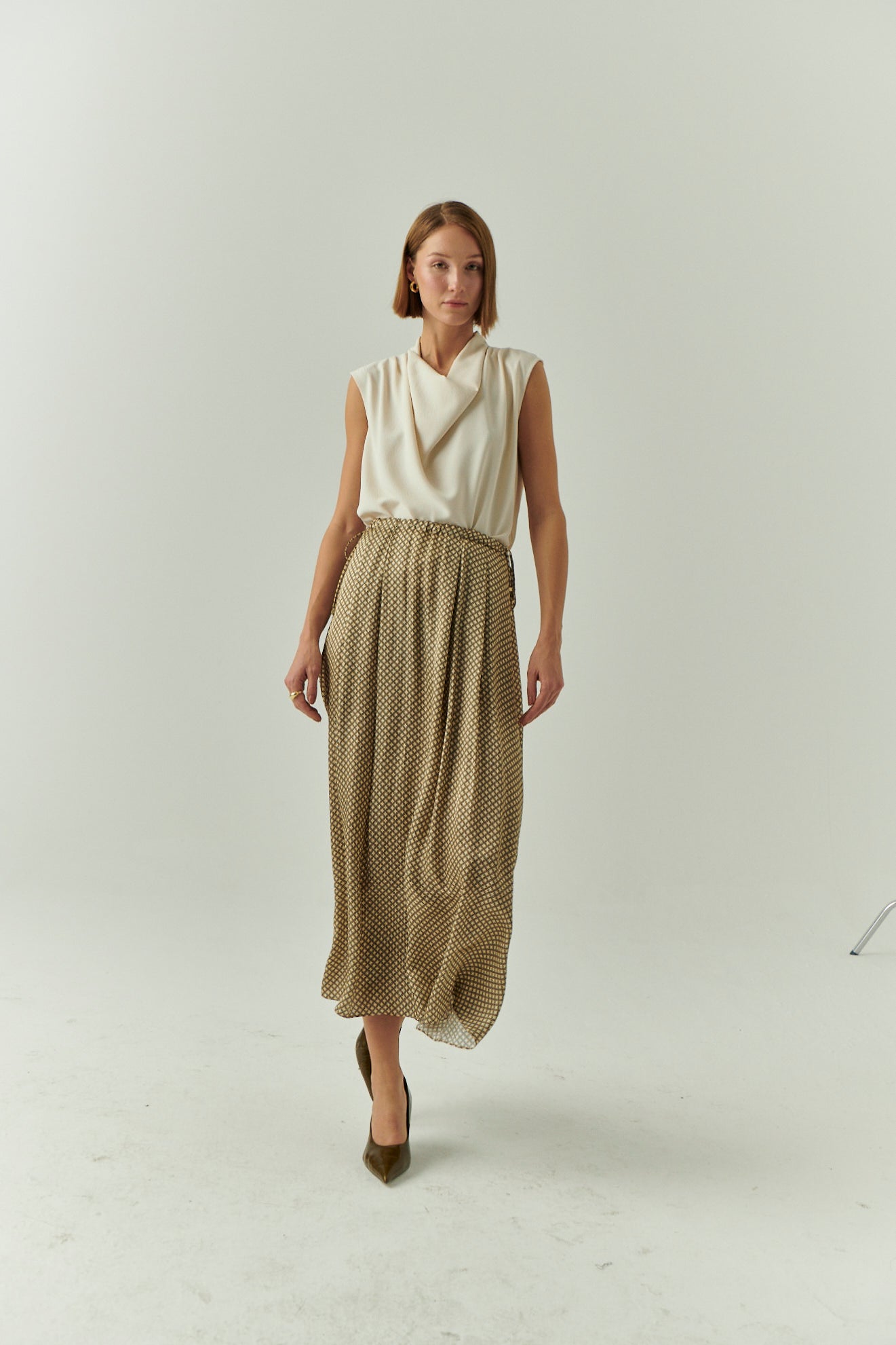 Ashlyn Blouse in cream by Exquise