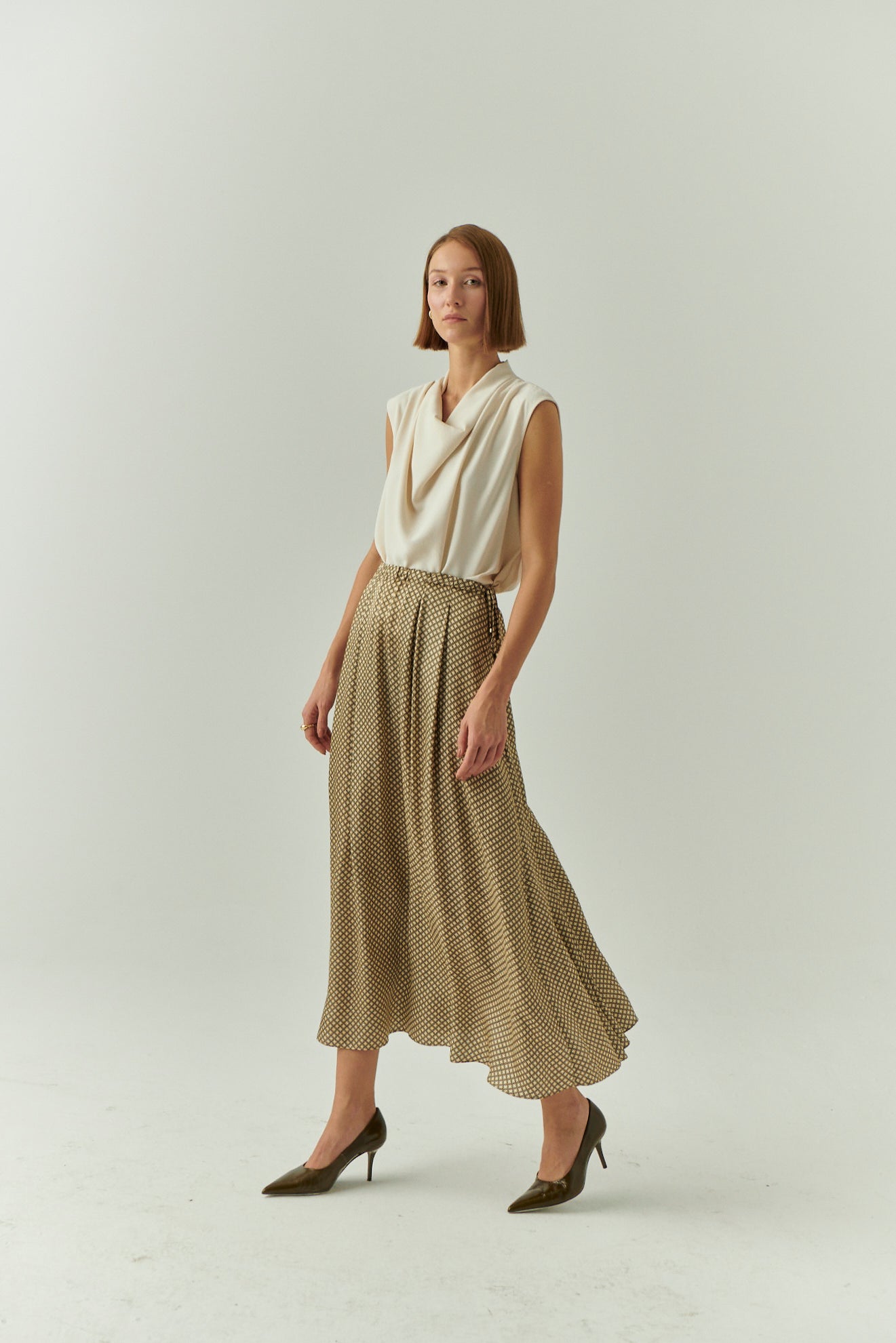 Ashlyn Blouse in cream by Exquise