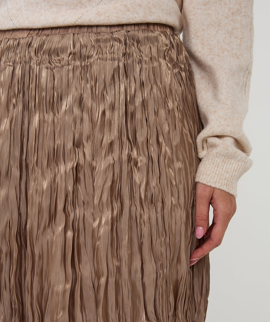 Plisse Skirt in taupe by Esqualo