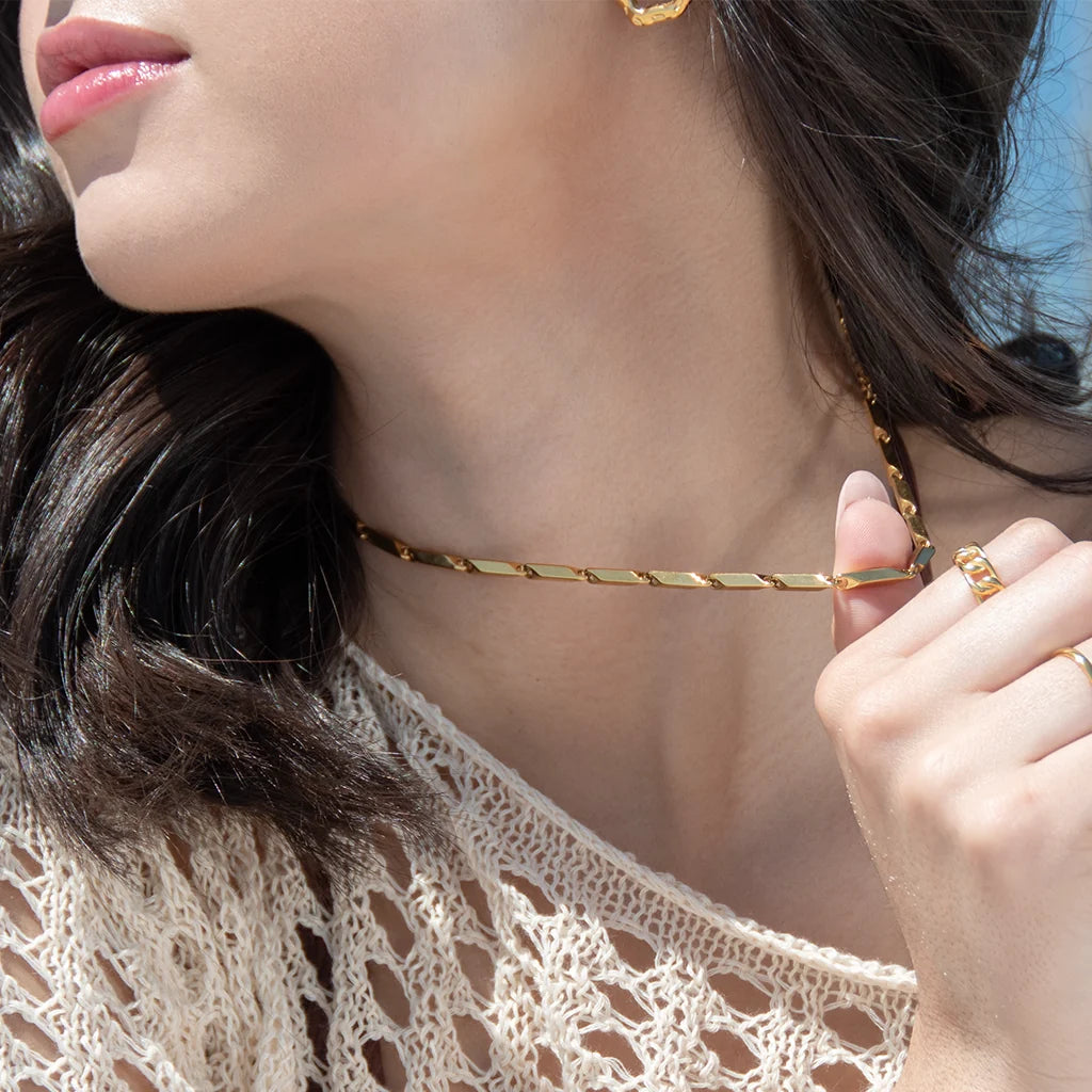 Rich Girl Necklace in gold by Splash