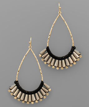 Glass Drop Earrings in jet