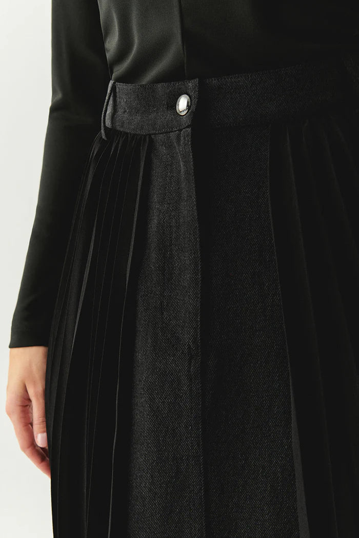 Florence Mixed Material Denim Skirt in black by Exquise
