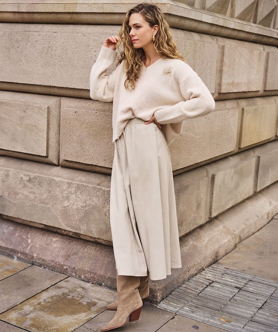 Lightweight Elastic Waist Skirt in light taupe by Esqualo