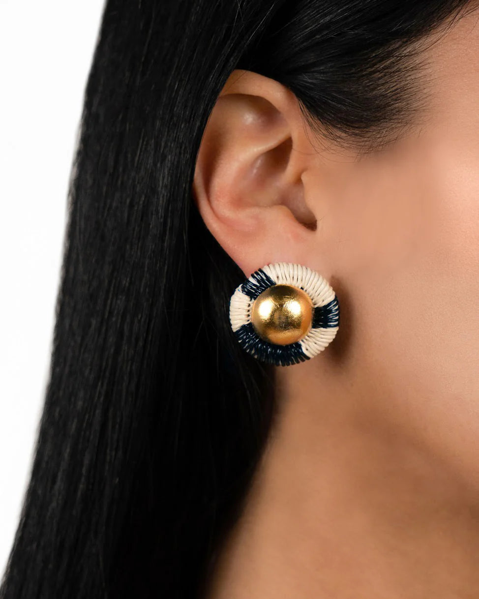 Carina Lyra Stud in ochre/blanco/negro by Bamboleira