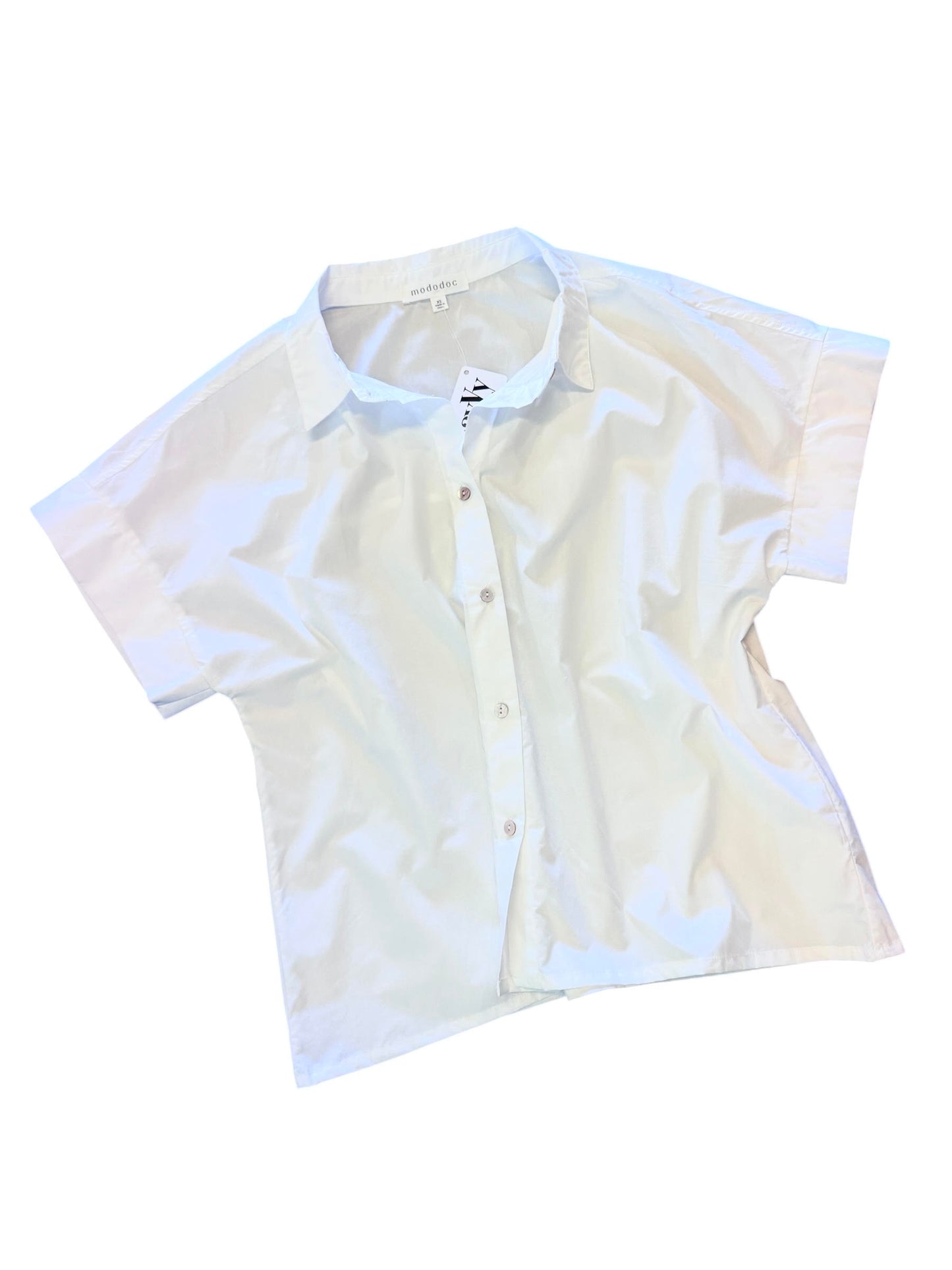 Half Sleeve Front Top in off white by Mododoc