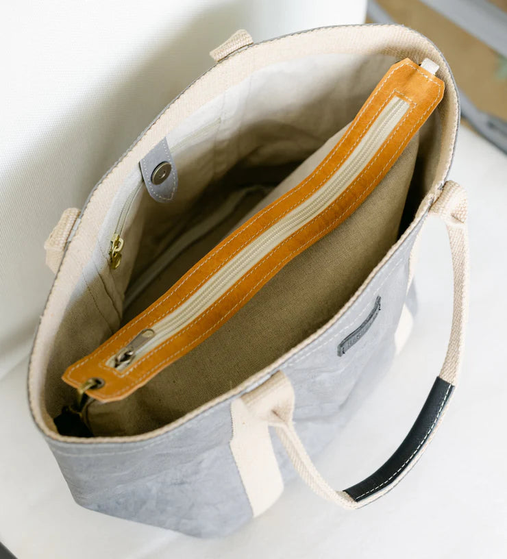 Hobo Moon Bag in natural by Uashmama