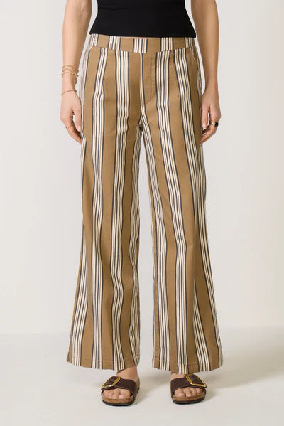 Topaz High Rise Trouser Pant in tan/navy by KUT