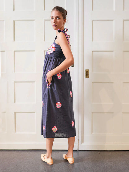 Agate Dress with Flower Bunch Embroidery in navy jacquard by Nimo