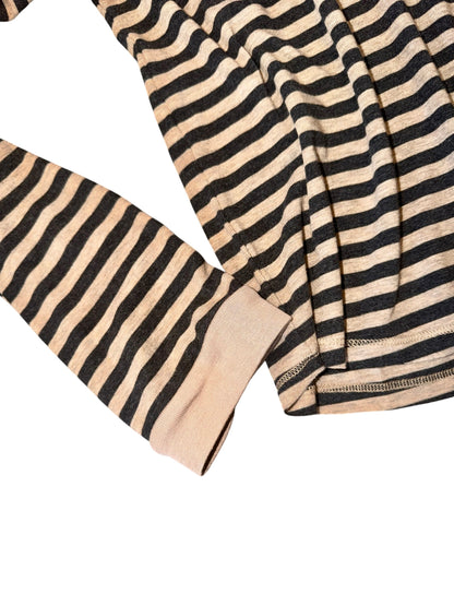 L/S V-Neck Easy Fit Top in dark oatmeal/charcoal stripe by Mododoc