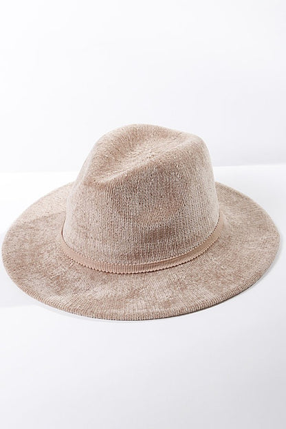Chenille Sun Hat in camel