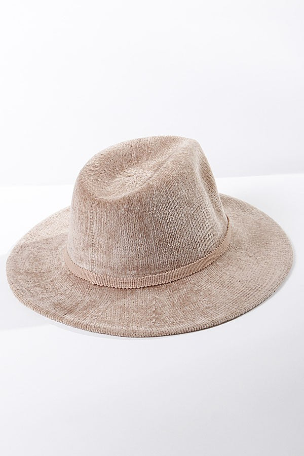 Chenille Sun Hat in camel