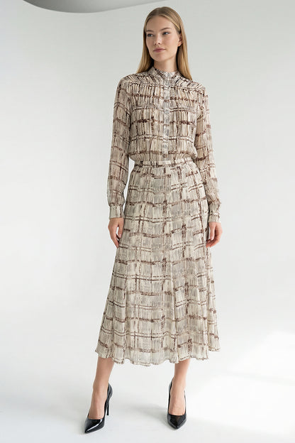 Novaa Skirt in multi by Exquise