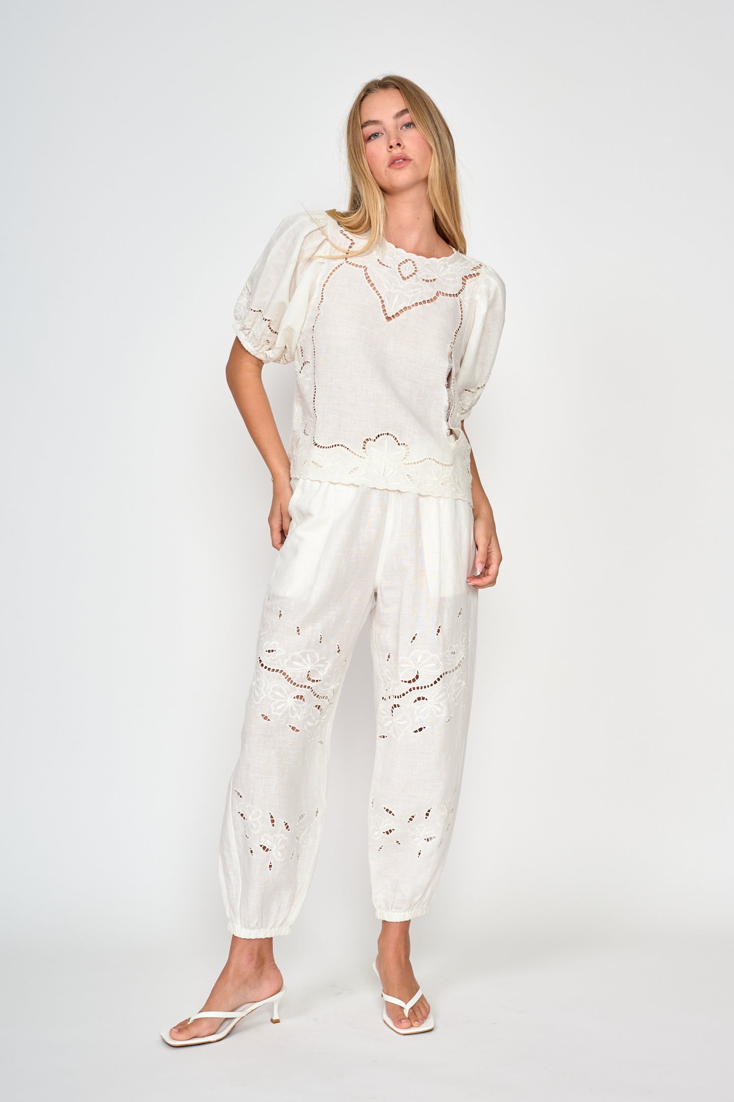 Anouk Top in soft white by dRA