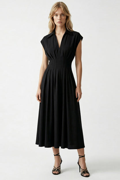 Aveline Dress in black by Exquise