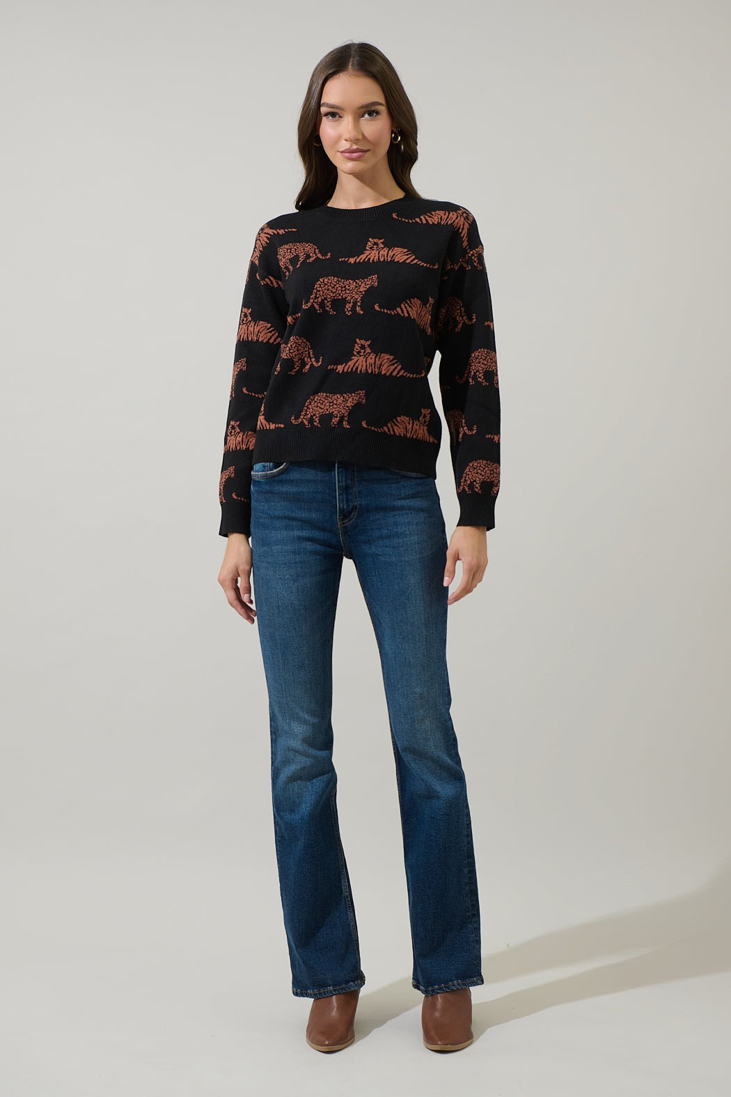 Zenzi Jungle Crewneck Sweater in black/brown