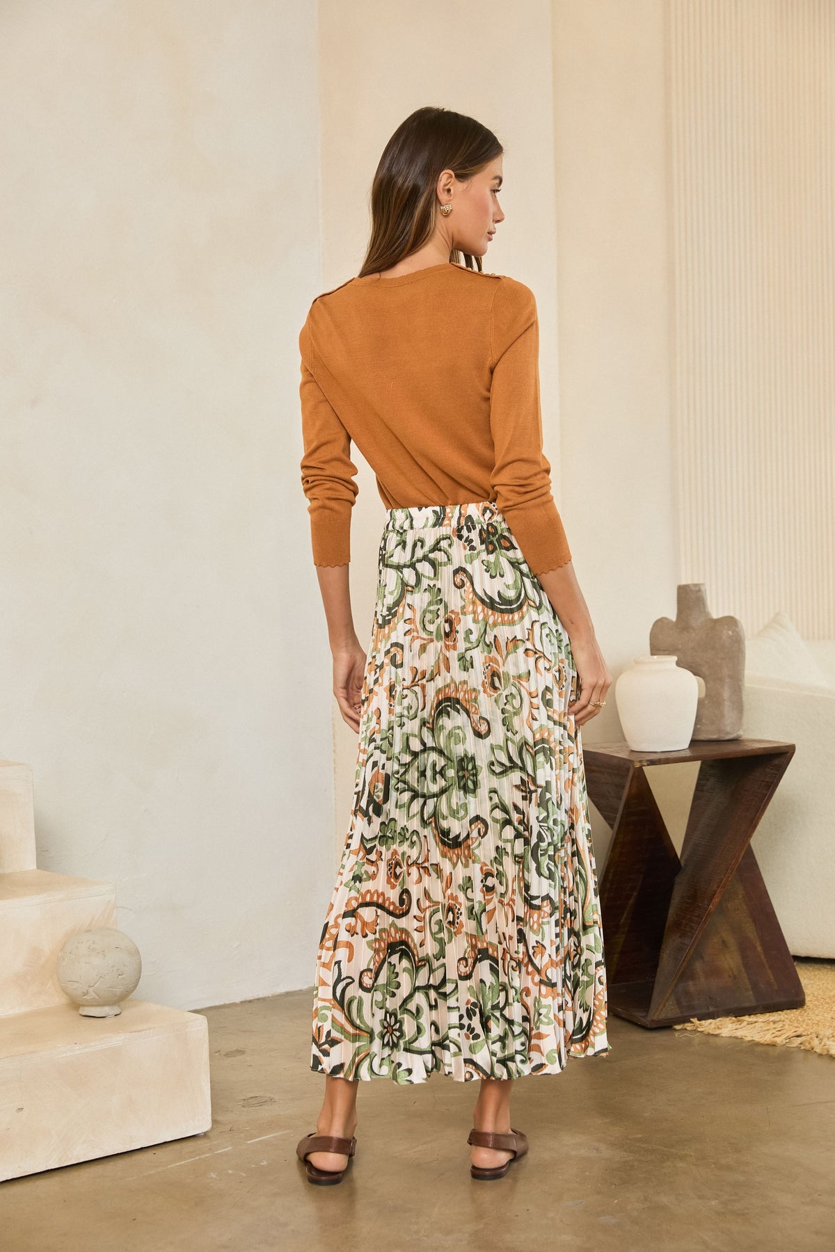 Printed Pleated Skirt in ivory/olive by Skies Are Blue