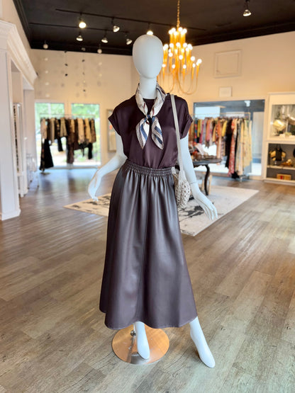 Faux Leather Midi Skirt in cacao by Esqualo