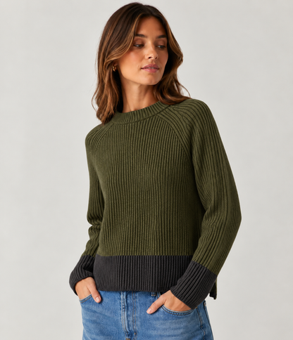 Plaited Crew Sweater in pine/black by J.Society