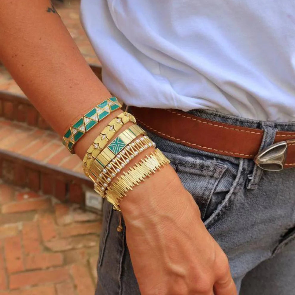 Heartbeat Bracelet in bronze by JUJU