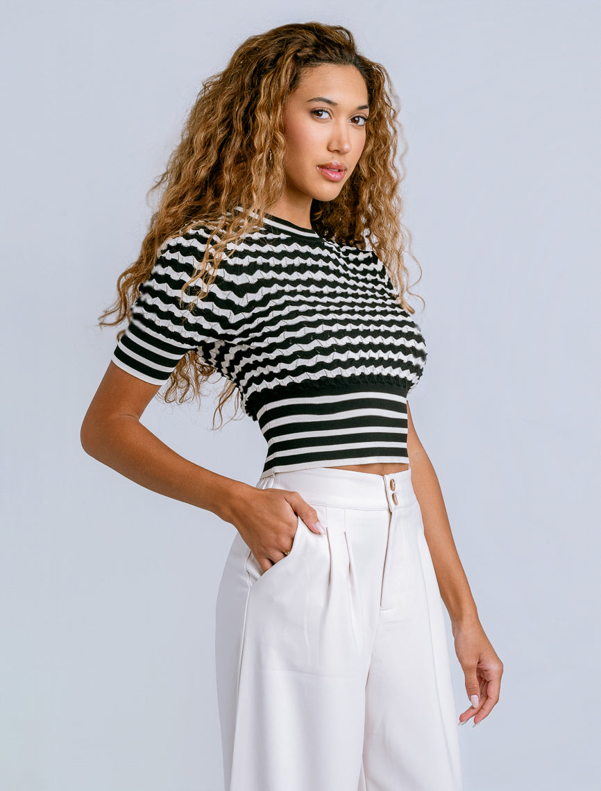 Conchi Short Sleeve Sweater in black/ivory by Kerisma