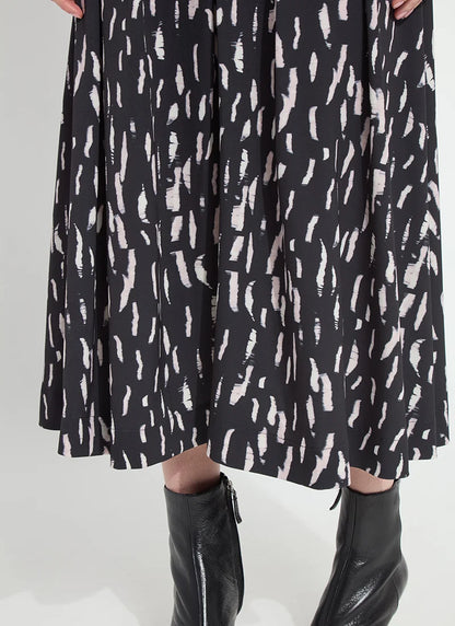 Hollis Pleated Midi Skirt in winter black shadow by Lysse