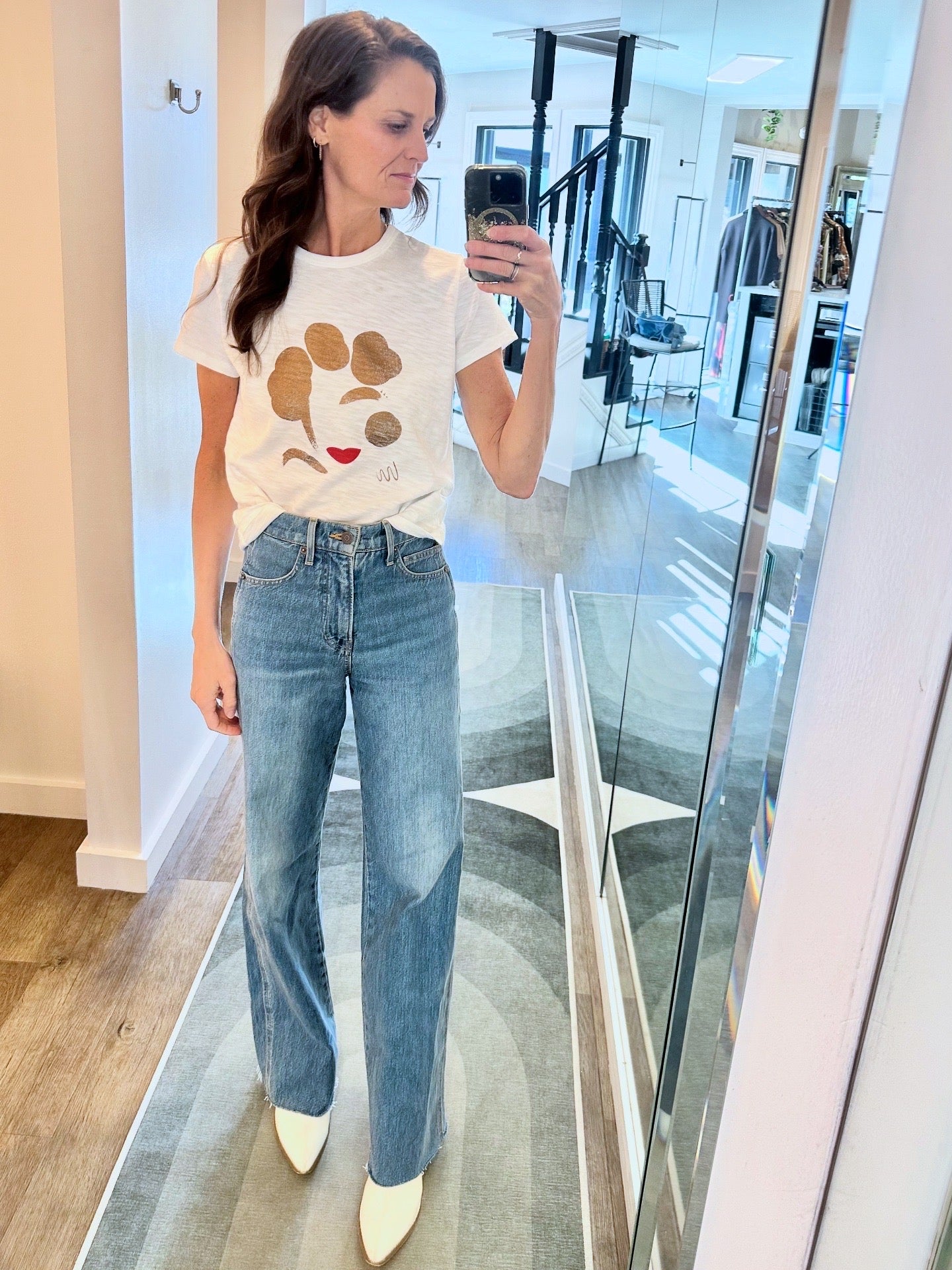 Short Sleeve Graphic Tee in white by Lilla P