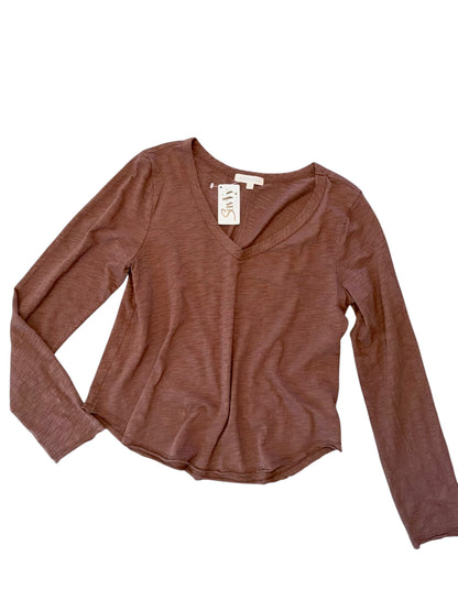 L/S V-Neck Flowy Tee in unearthed by Mododoc