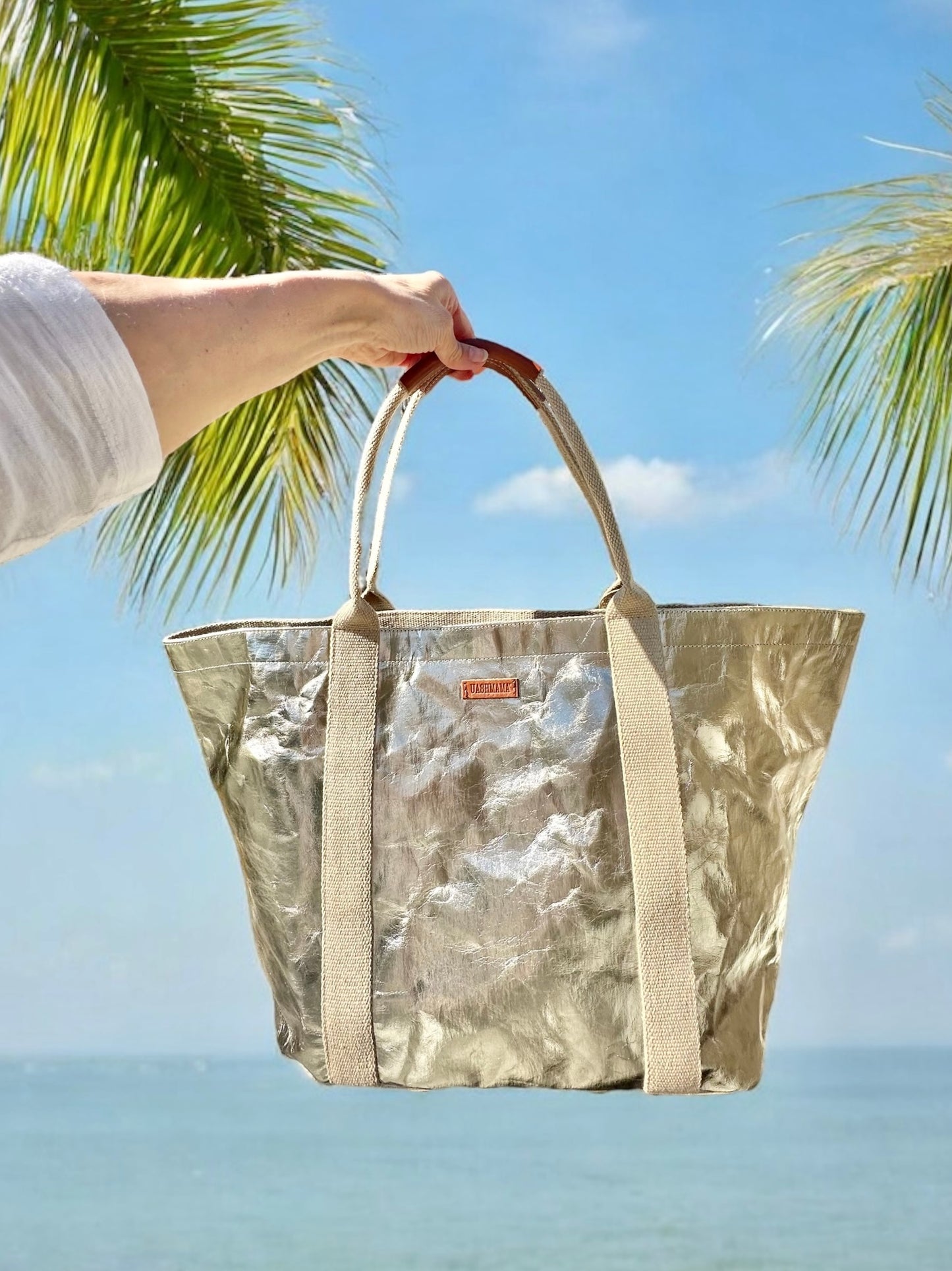 Giulia Carryall Tote Large Bag in Platino by Uashmama