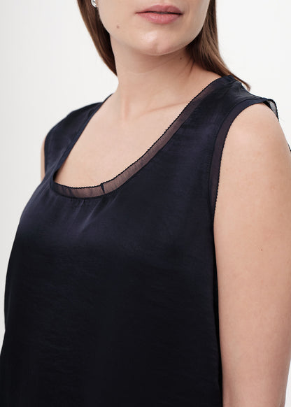 Floraora Blouse in navy by Exquise
