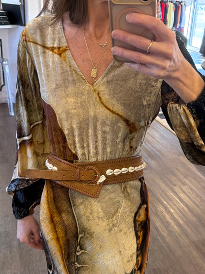 Praia Leather Belt in brown by Lanhtropy