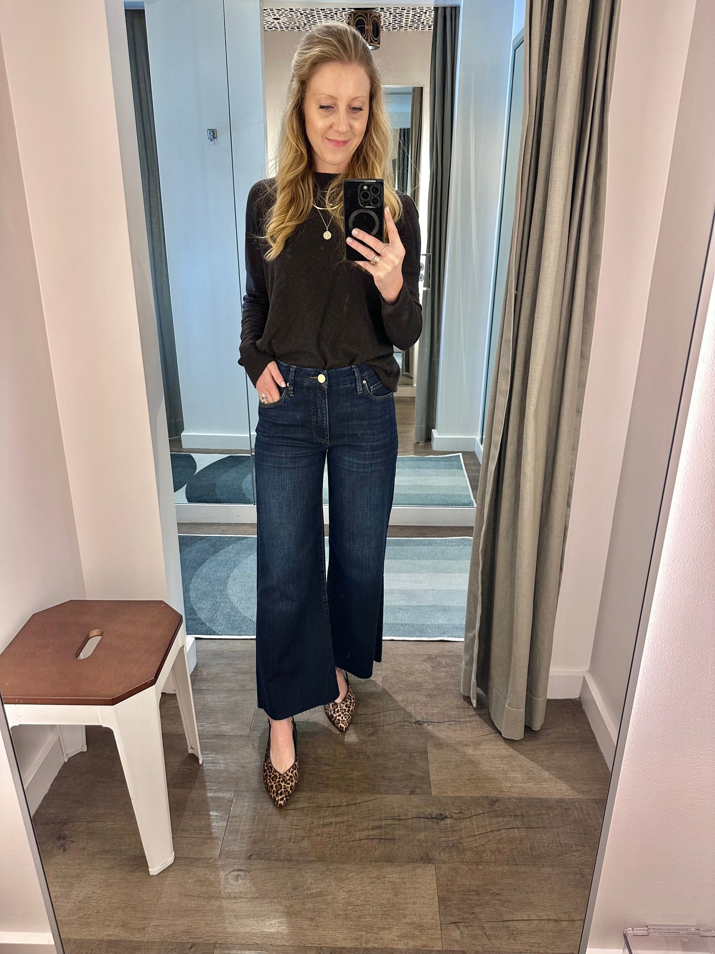 Meg High Rise Wide Leg Raw Hem in innoxious by KUT