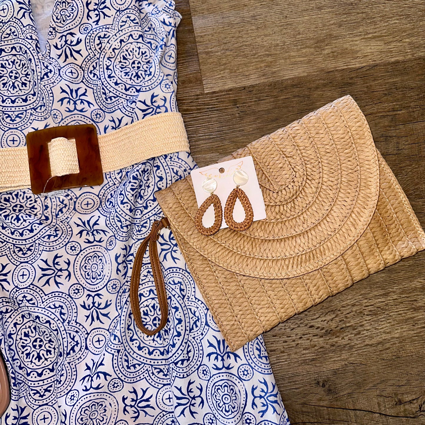 Square Lucite Buckle Straw Belt in natural