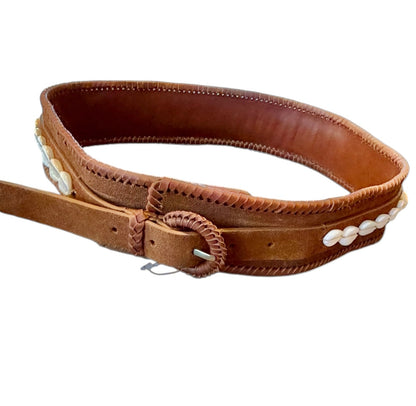 Praia Leather Belt in brown by Lanhtropy