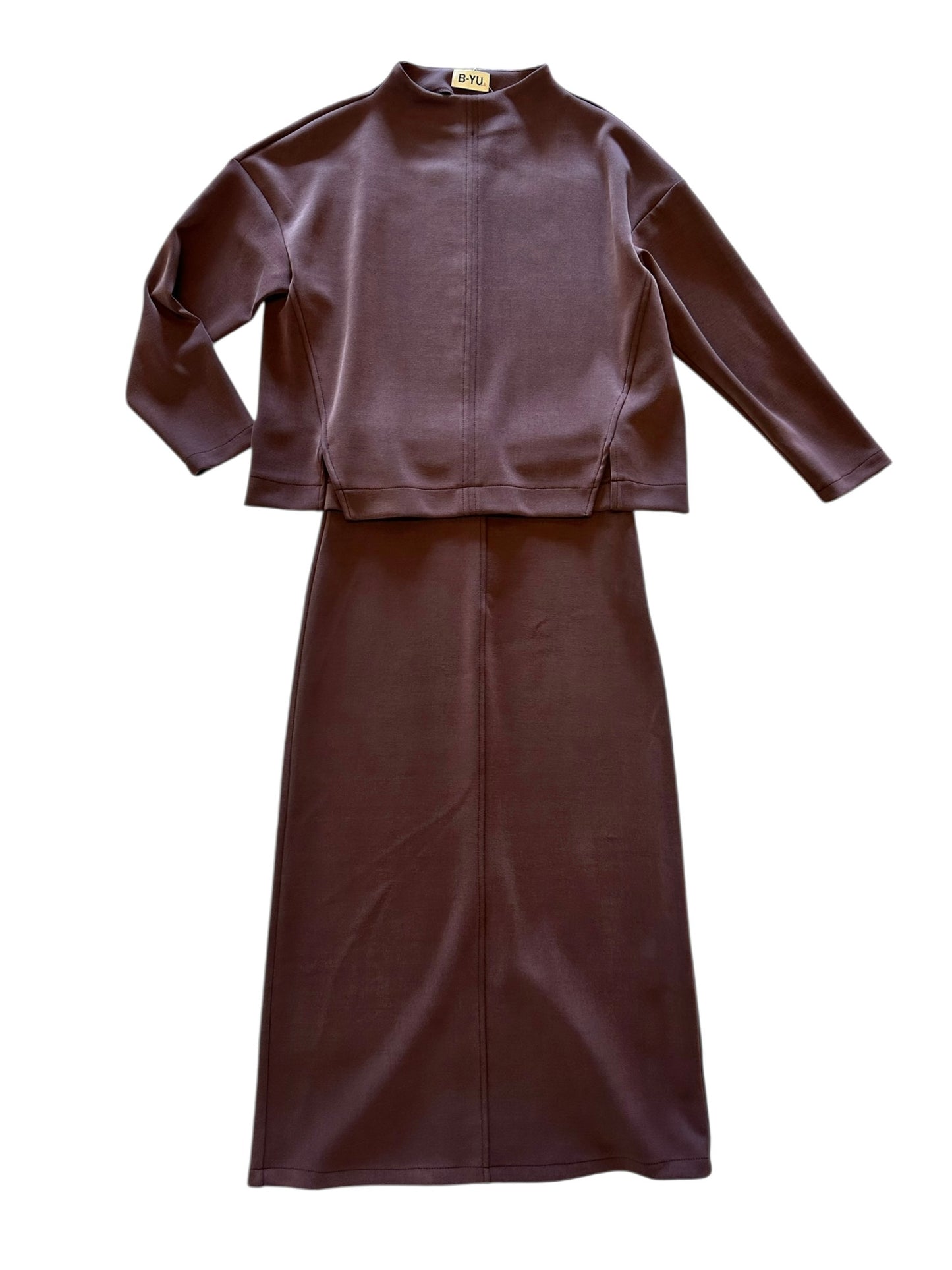 Scuba Pullover in dark brown by B-YU