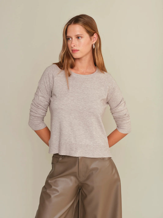 Lorraine Sweater in light grey melange by Deluc